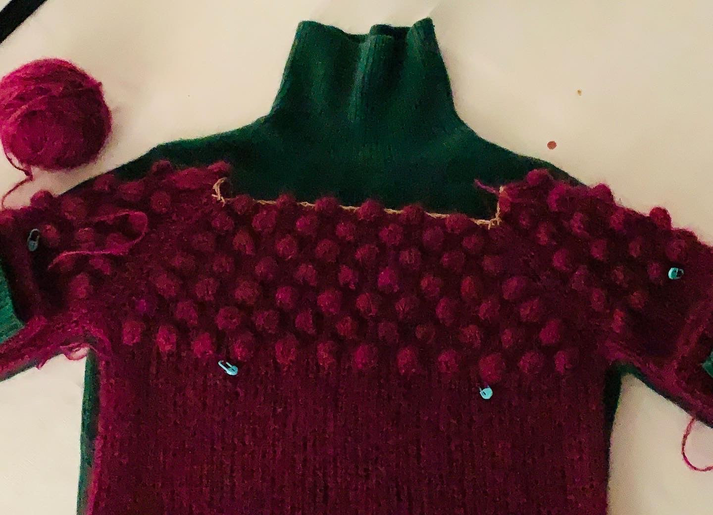 Mental bobbles pull mohair et soie