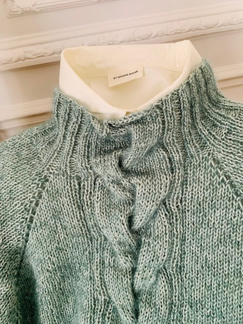 Busan Sweater green: Pull Torsadé modèle Danois en laine fait mains