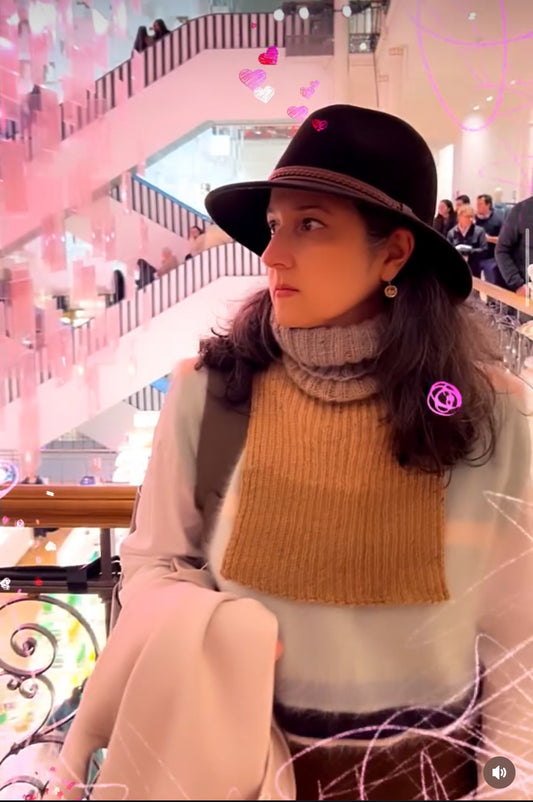 TOMM brown: Neck warmer tricoté mains spécialement pour vous.