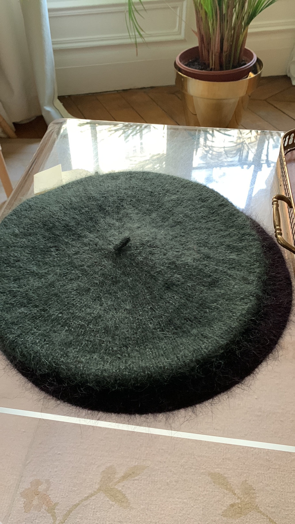 BERRETTO FRANCESE: in lana e angora, lavorato a mano appositamente per te.