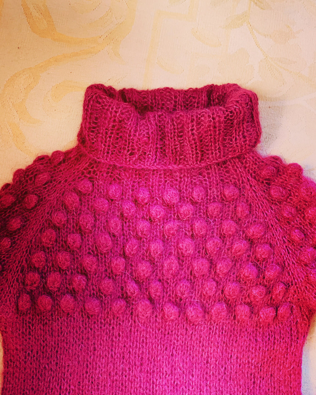 Mental bobbles pull mohair et soie