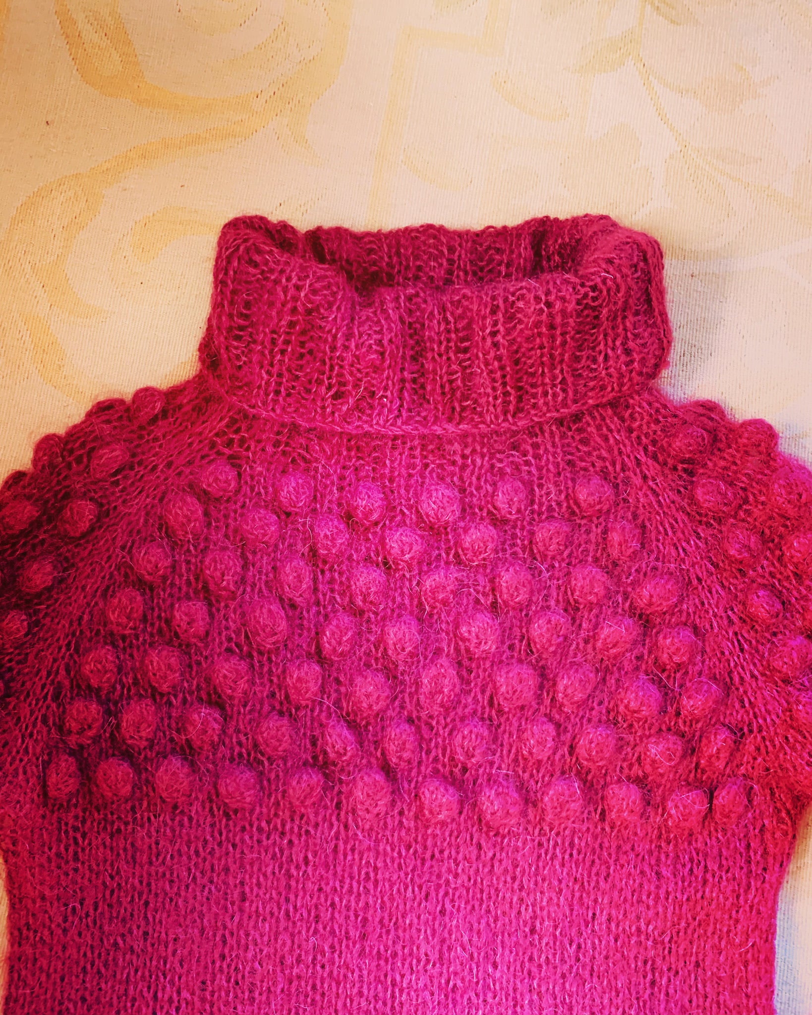 Mental bobbles pull mohair et soie