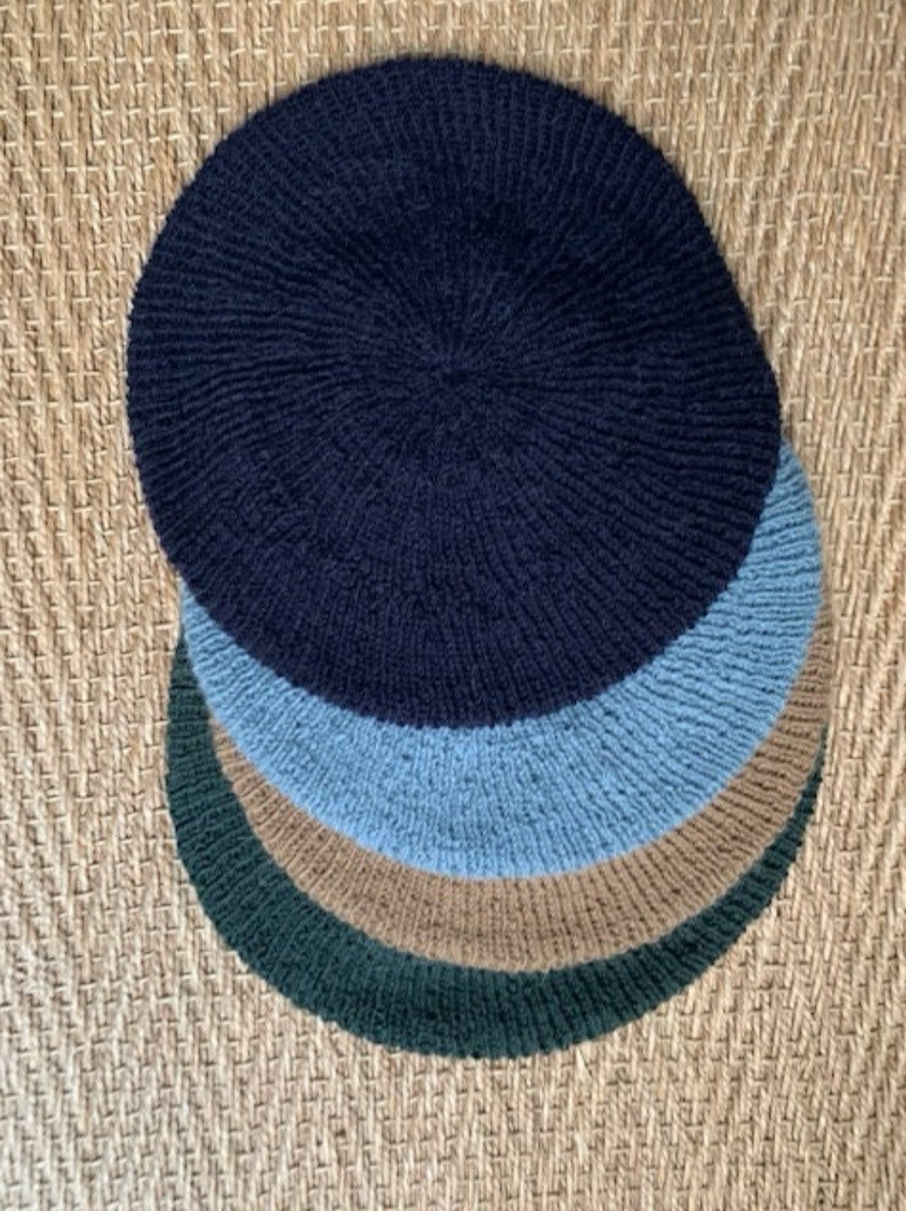 HOPE BERET: tricotés mains spécialement pour vous en laine danoise écologique