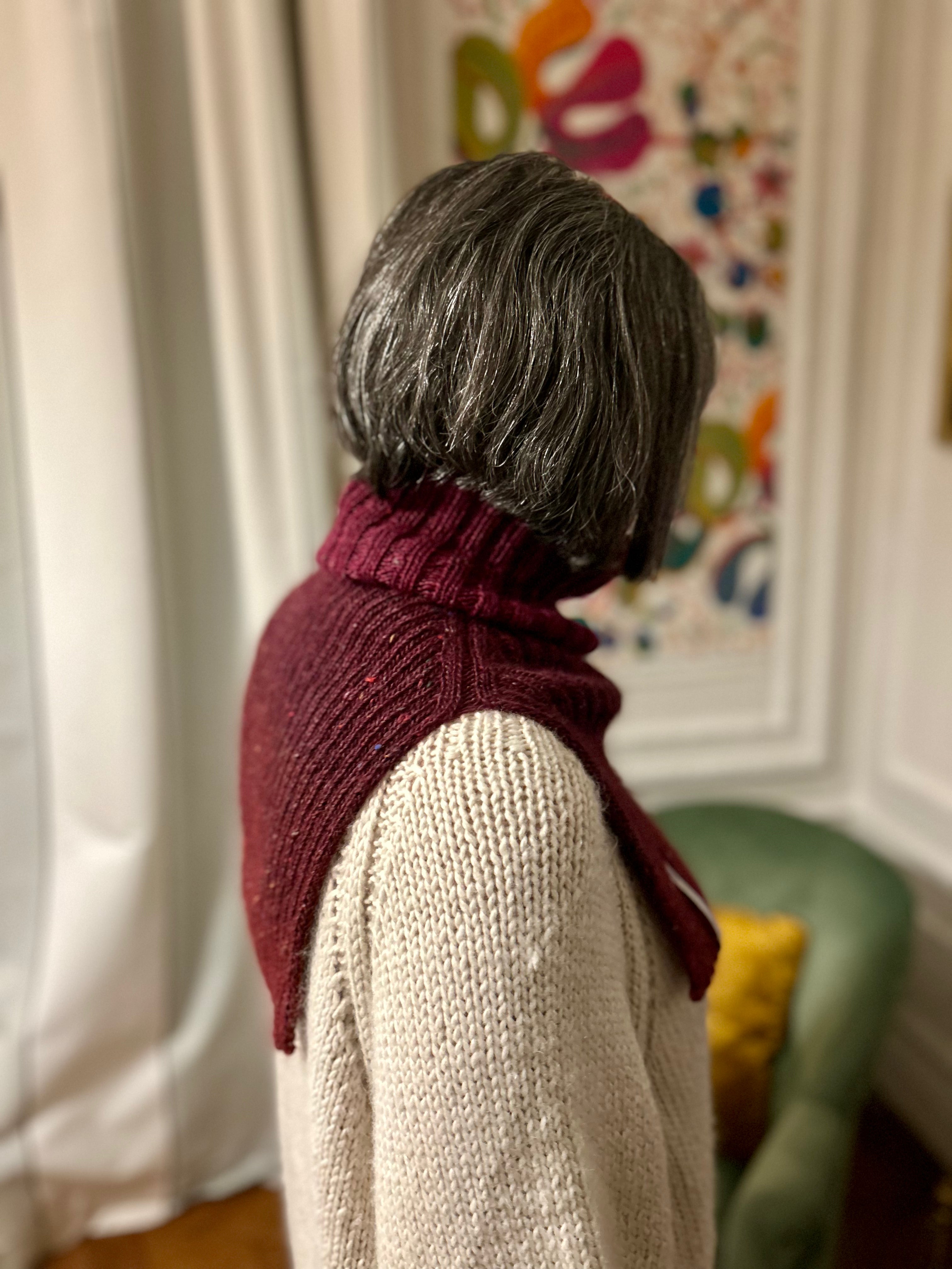 TOMM Red: Neck warmer