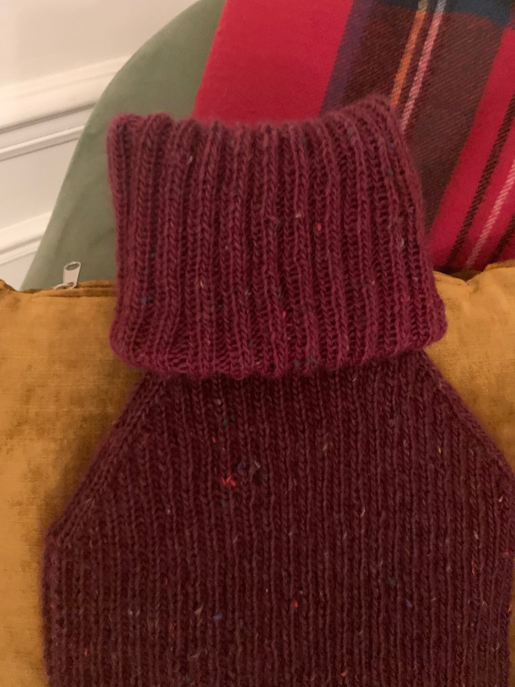 TOMM Red: Neck warmer